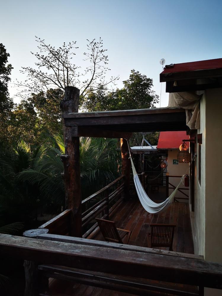 Hotel Buenavista Bacalar Jungle Experience Экстерьер фото