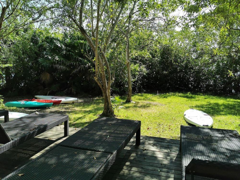 Hotel Buenavista Bacalar Jungle Experience Экстерьер фото